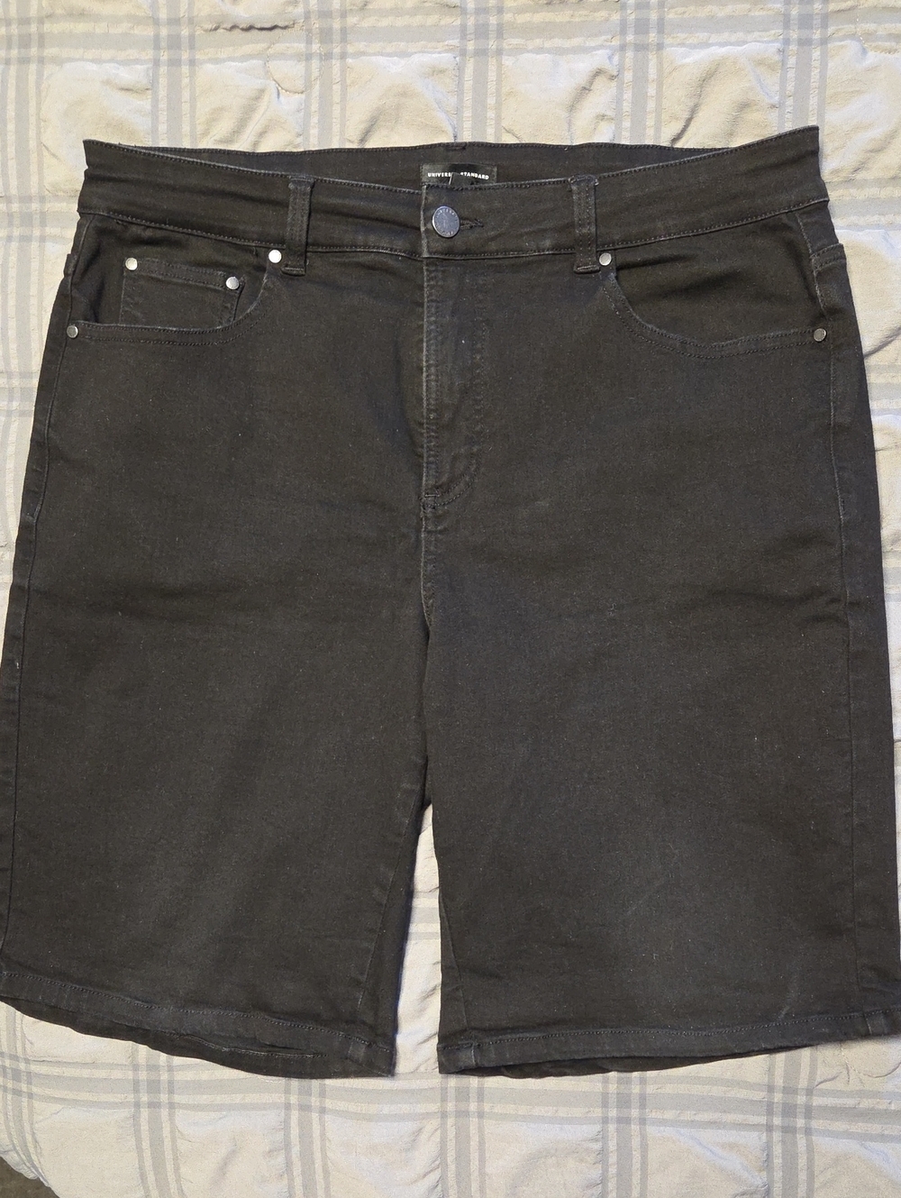 Size 14 Universal Standard Black Denim Shorts, Like New